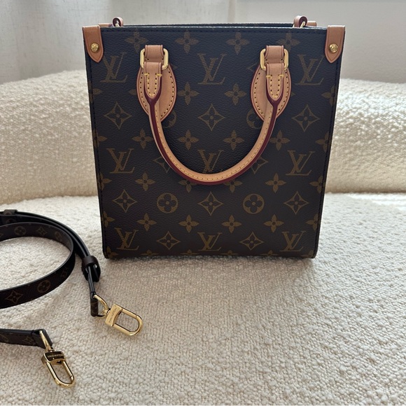 ❌ SOLD ❌ Louis Vuitton Monogram Sac Plat BB Handbag Crossbody - Picture 3 of 15